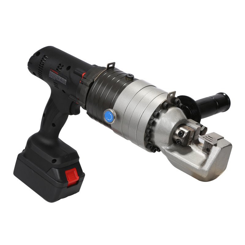 Rezačka výstuže na batérie-